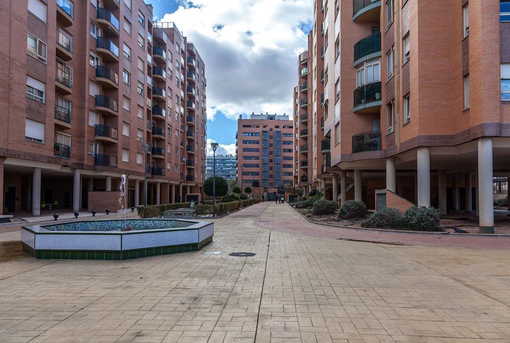 Valencia Flat Rental Swim And Paddle Δωμάτιο φωτογραφία
