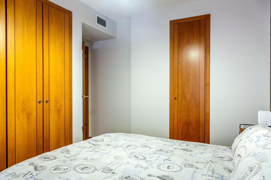 Valencia Flat Rental Swim And Paddle Δωμάτιο φωτογραφία
